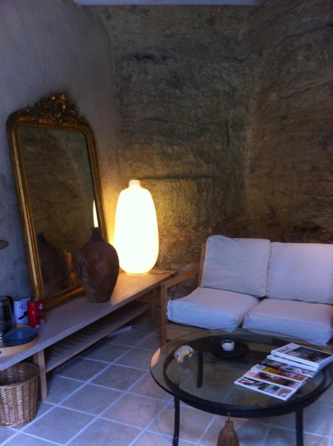 Troglodyte Loft Bed & Breakfast Thore-la-Rochette Exterior photo