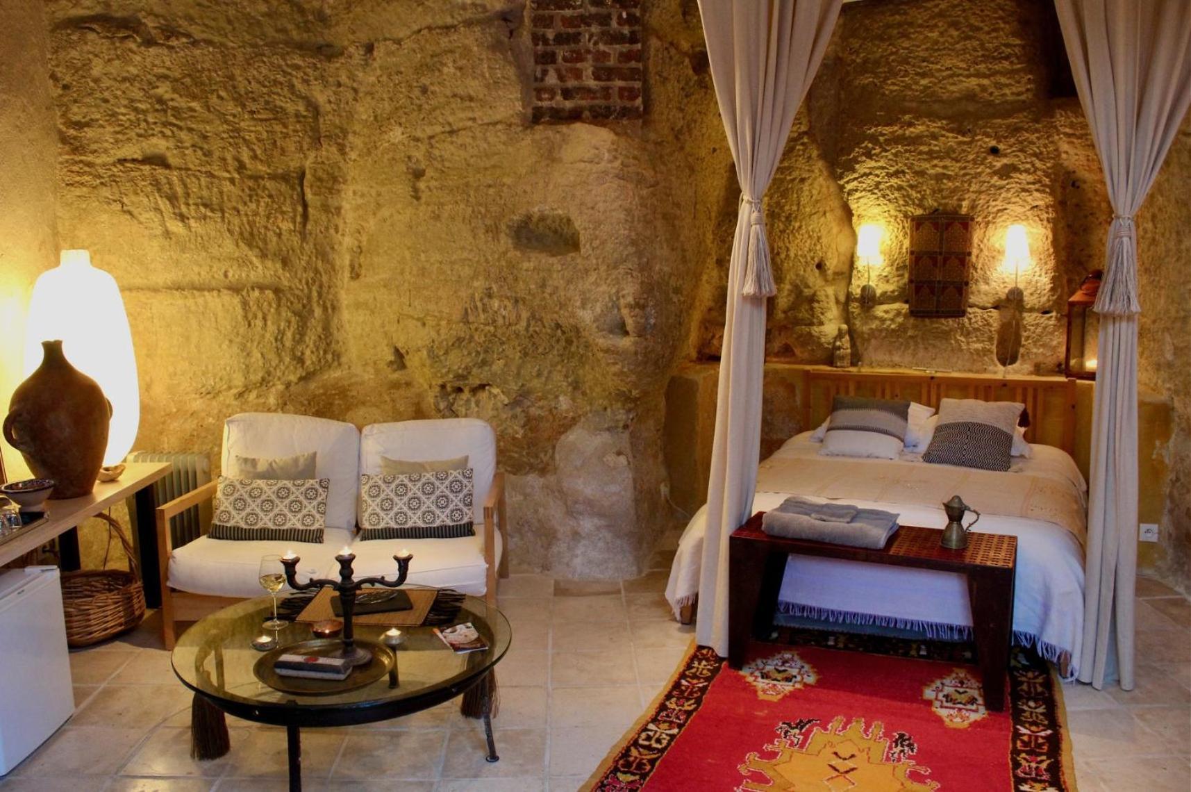Troglodyte Loft Bed & Breakfast Thore-la-Rochette Exterior photo